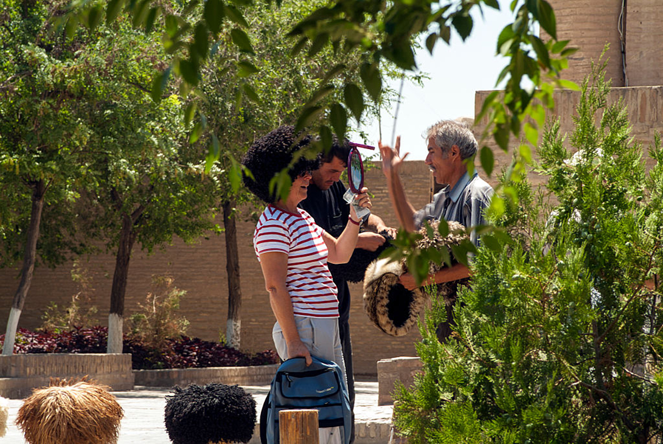 Втеча від санкцій. До яких країн все ще їздять росіяни після ізоляції в Європі