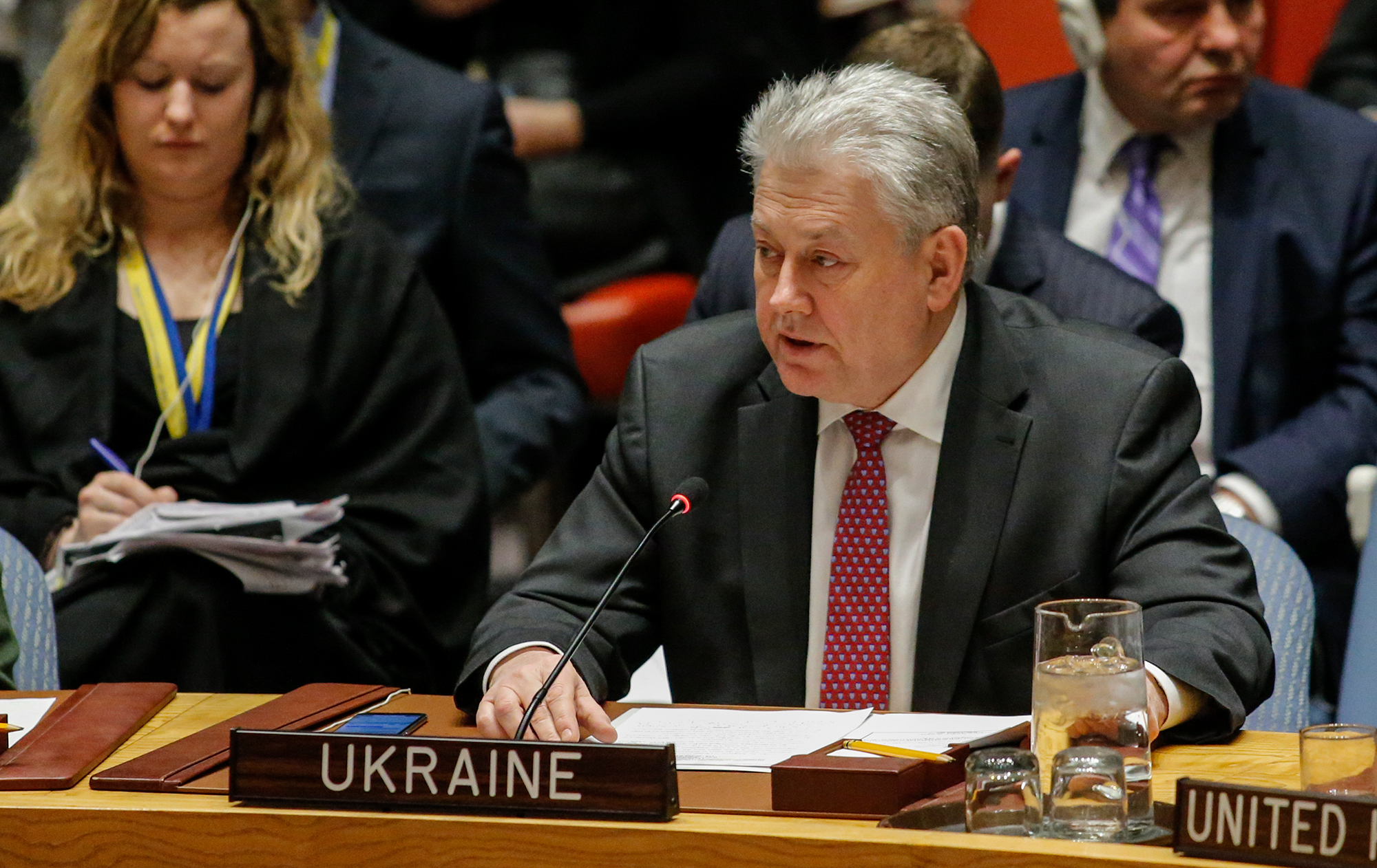 Владимир Ельченко: США не хотят сжигать все мосты с Россией