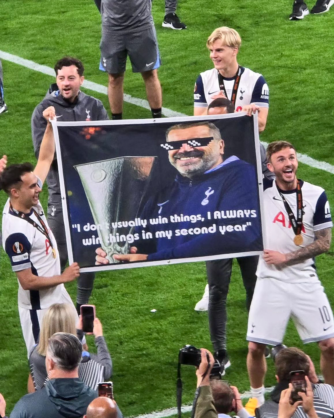 Лише п'ятий у історії: тренер "Тоттенхема" після тріумфу в Лізі Європи потрапив до почесного списку