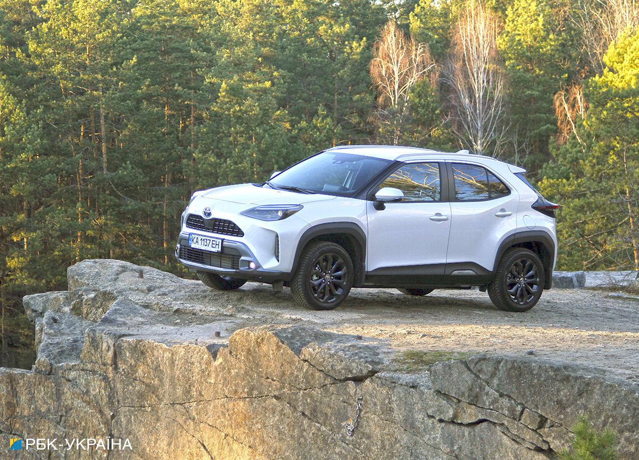 Компактний гібрид для міста: в Україні стартують продажі кросовера Toyota Yaris Cross