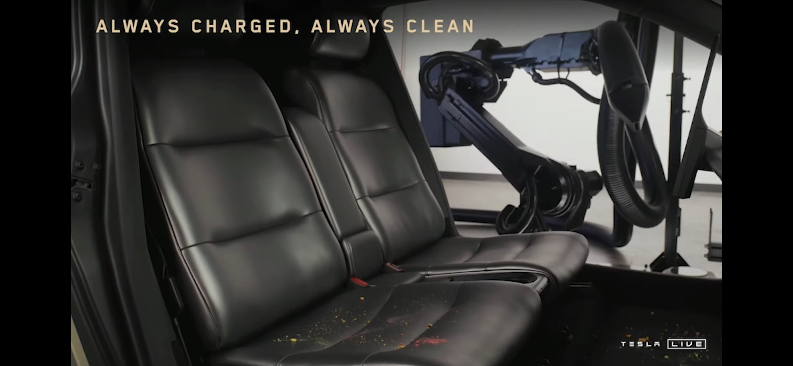 Ілон Маск презентував роботаксі Tesla: як виглядає зовні і всередині (відео)