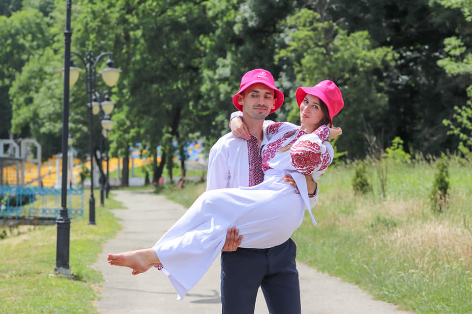 У США хлопець освідчився дівчині на концерті українського гурту: зворушливе відео