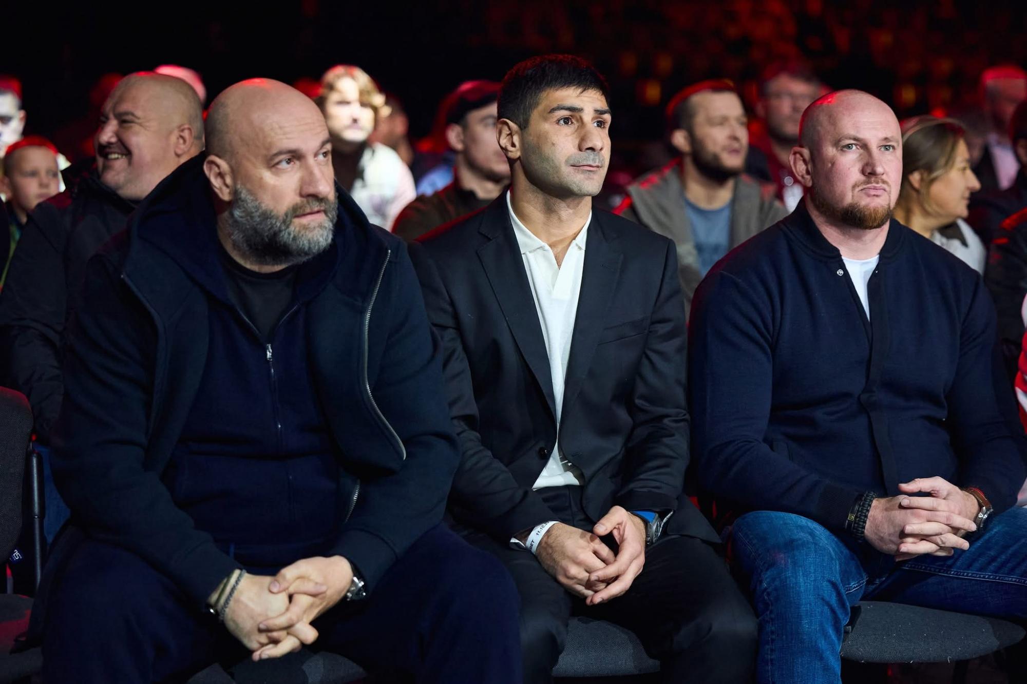 Бой ветеранов на протезах и финал Усика: Фаниян о честном боксе во время войны