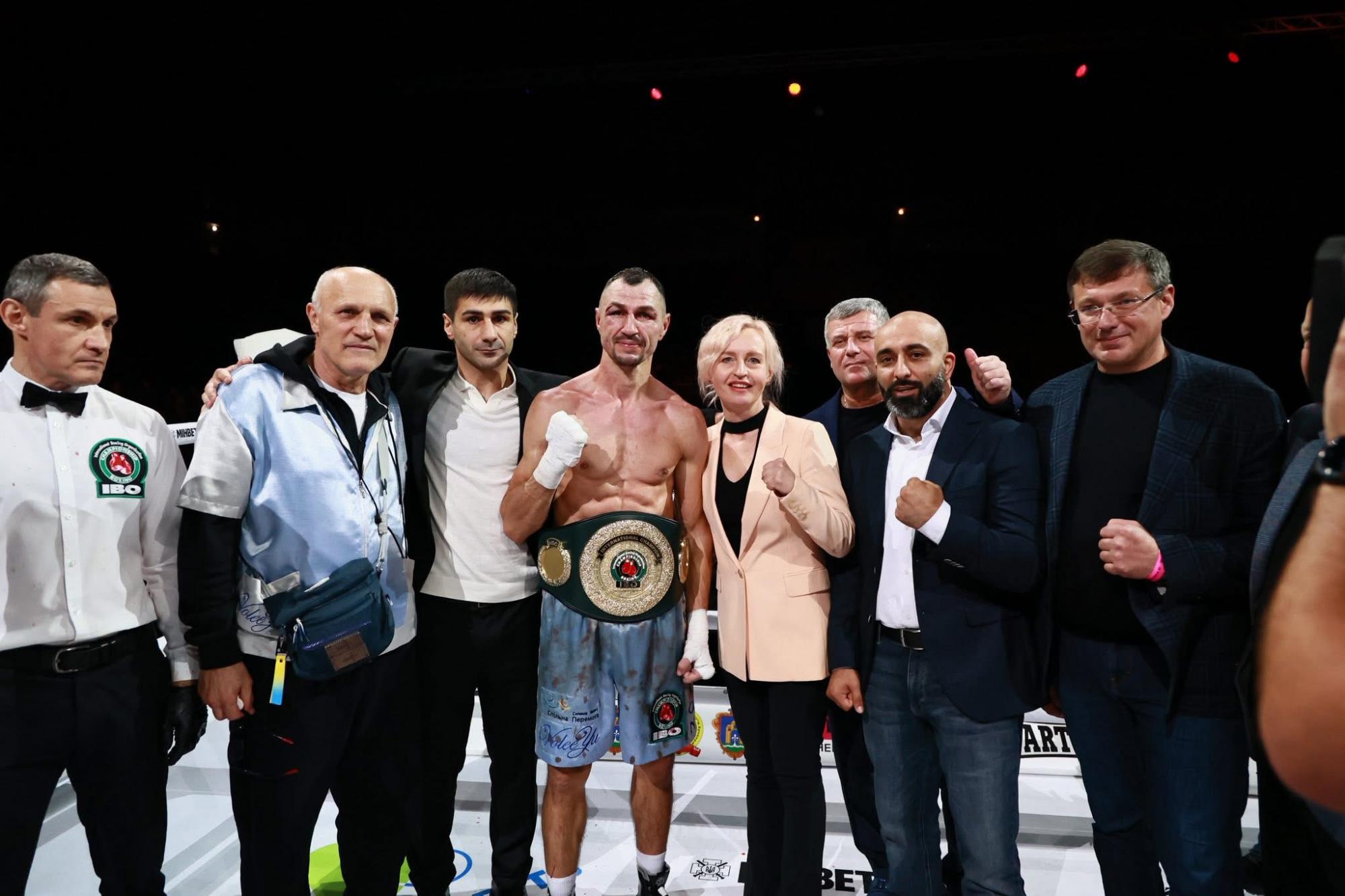 Бой ветеранов на протезах и финал Усика: Фаниян о честном боксе во время войны