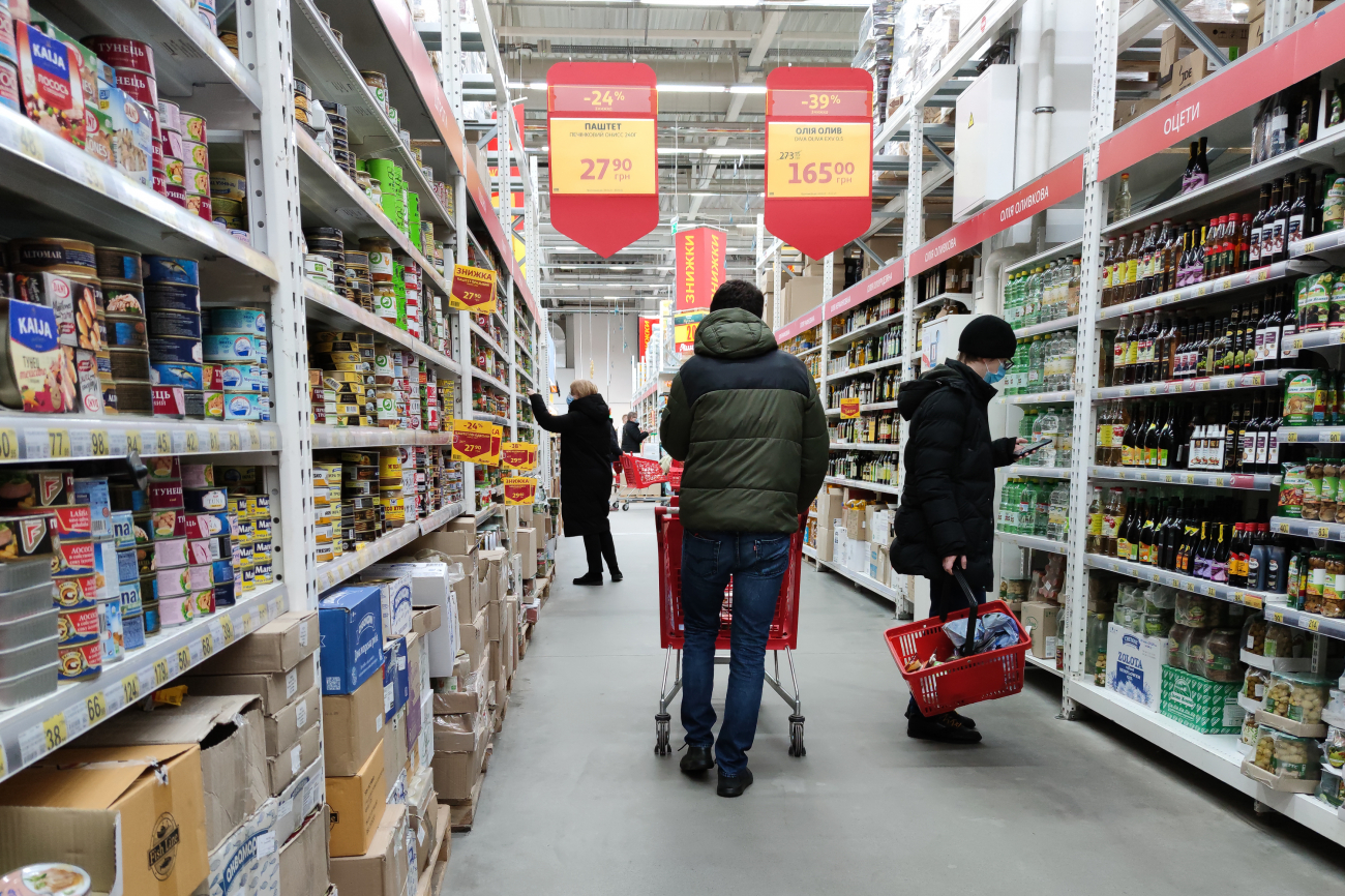 Уряд збільшує чек. Хто заплатить більше після зростання податків та чого боїться бізнес