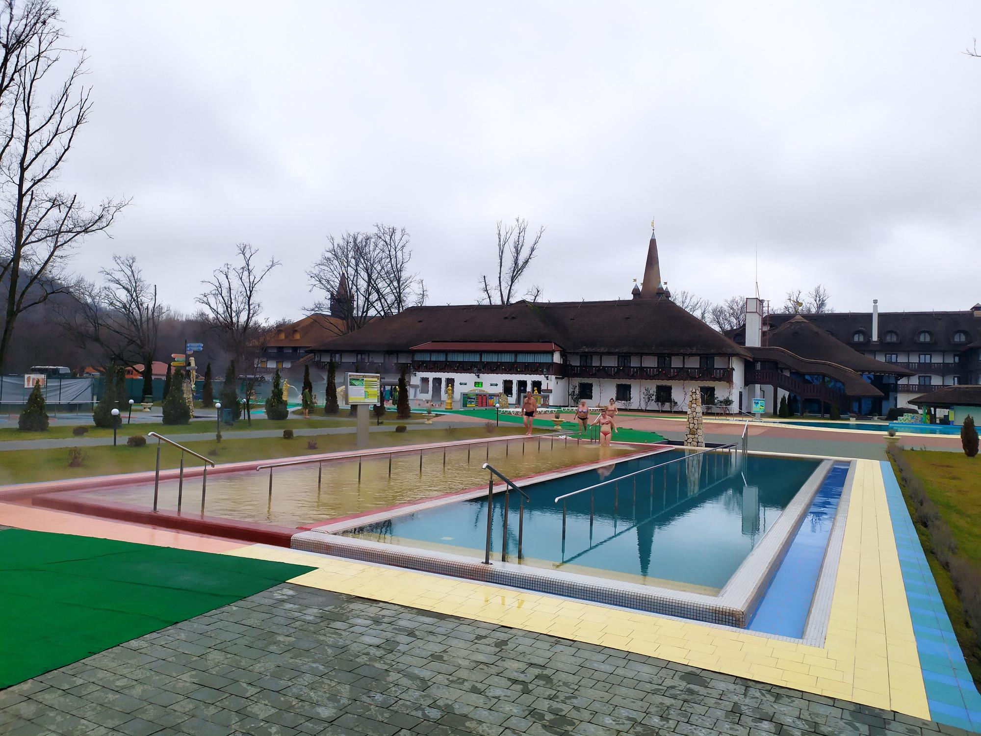 Катання та гуцульські традиції. Топ-5 найпопулярніших місць у Карпатах