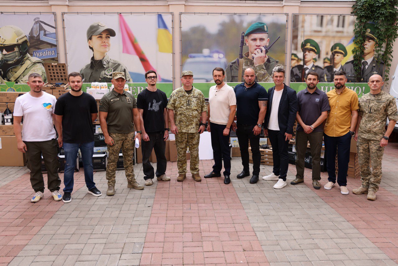 БФ "Надія" передал новую партию помощи Госпогранслужбе, - Дубиль