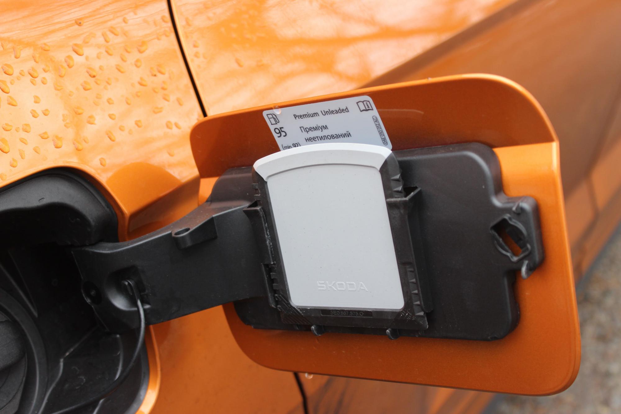 Тест-драйв Skoda Karoq: переваги та недоліки оновленого кросовера