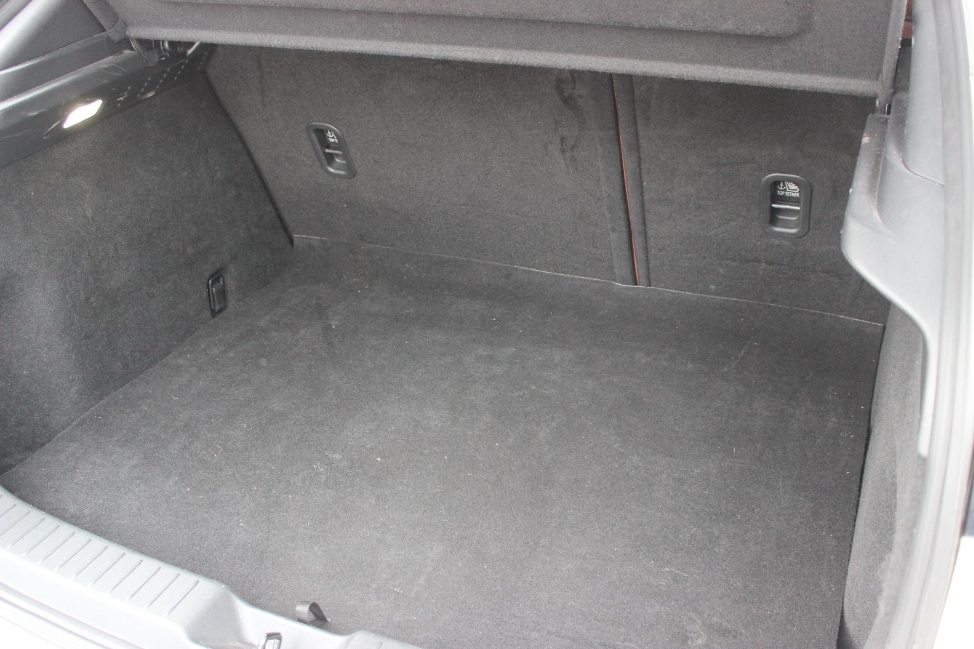 Тест-драйв Mazda CX-30: вивчаємо особливості оновленого японського кросовера