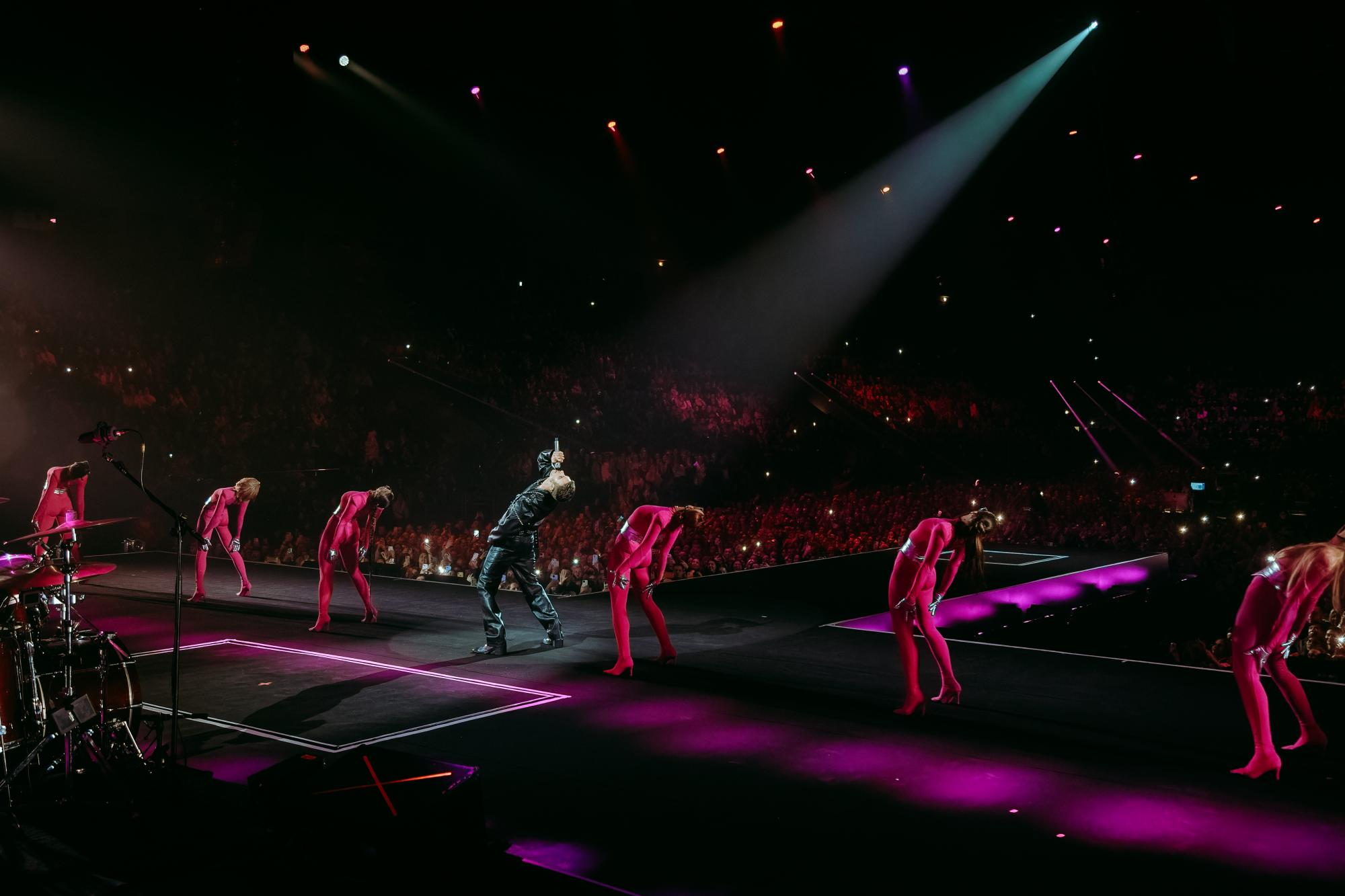 Безусловный триумф. Макс Барских с безумным успехом выступил в столичном Дворце Спорта (фото)