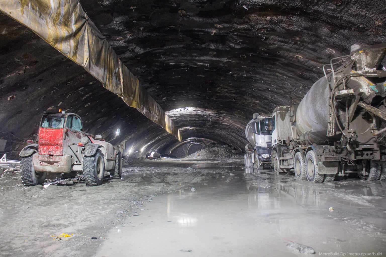 Смотрите, как будут выглядеть новые мегасовременные станции метро в Днепре (фото и видео)