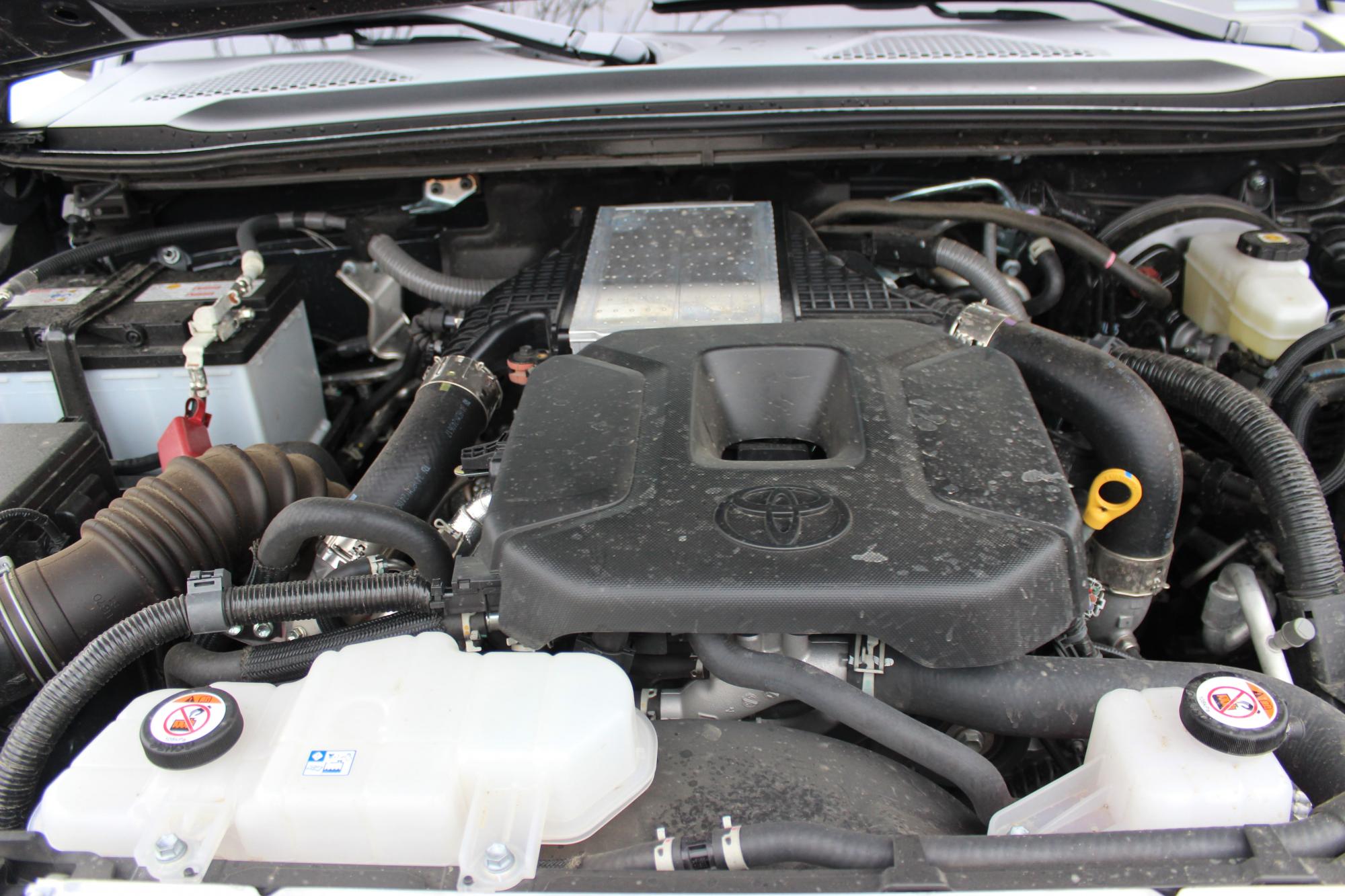 Тест-драйв Toyota Land Cruiser Prado: переваги та недоліки рамного позашляховика