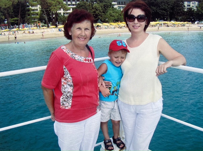 Алла Мазур розповіла, чому її син-підліток відмовляється фотографуватися