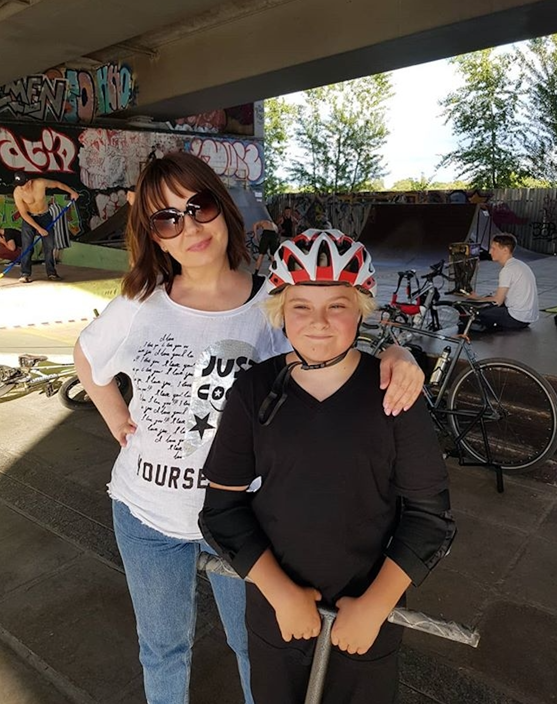 Алла Мазур розповіла, чому її син-підліток відмовляється фотографуватися