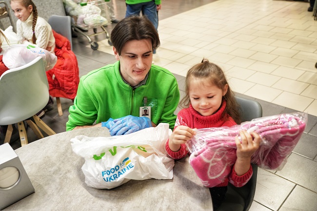 NOVUS та Food for Ukraine продовжують допомагати Україні: основні напрямки черіті-проєктів