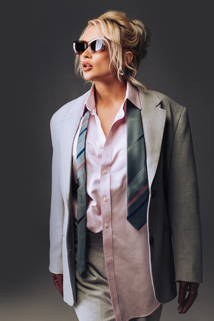 "Головне - блиск в очах". Співачка ANGELA ділиться б'юті-ритуалами і секретами краси