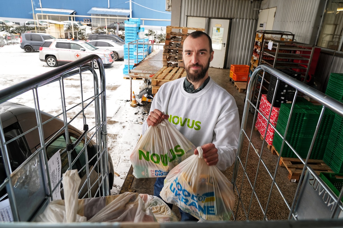 NOVUS та Food for Ukraine продовжують допомагати Україні: основні напрямки черіті-проєктів