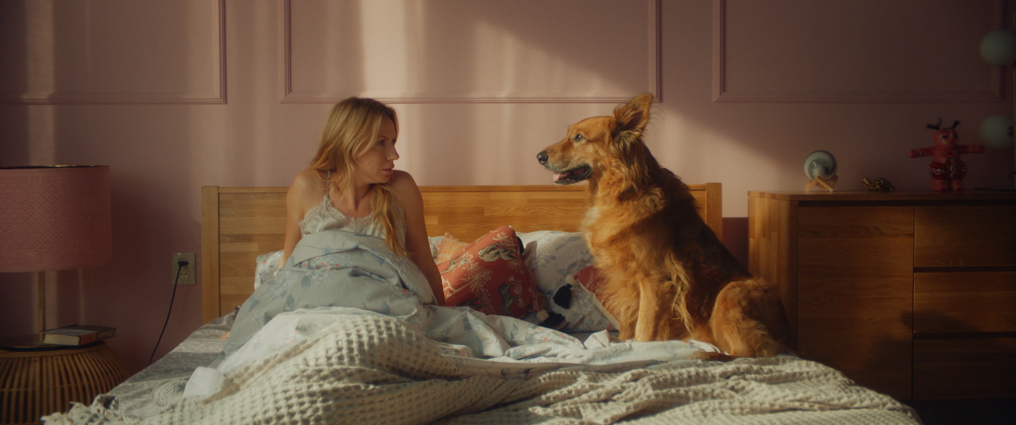 Леся Нікітюк перетвориться із затятої егоїстки на закохану жінку: дивіться перший трейлер фільму "Песики"