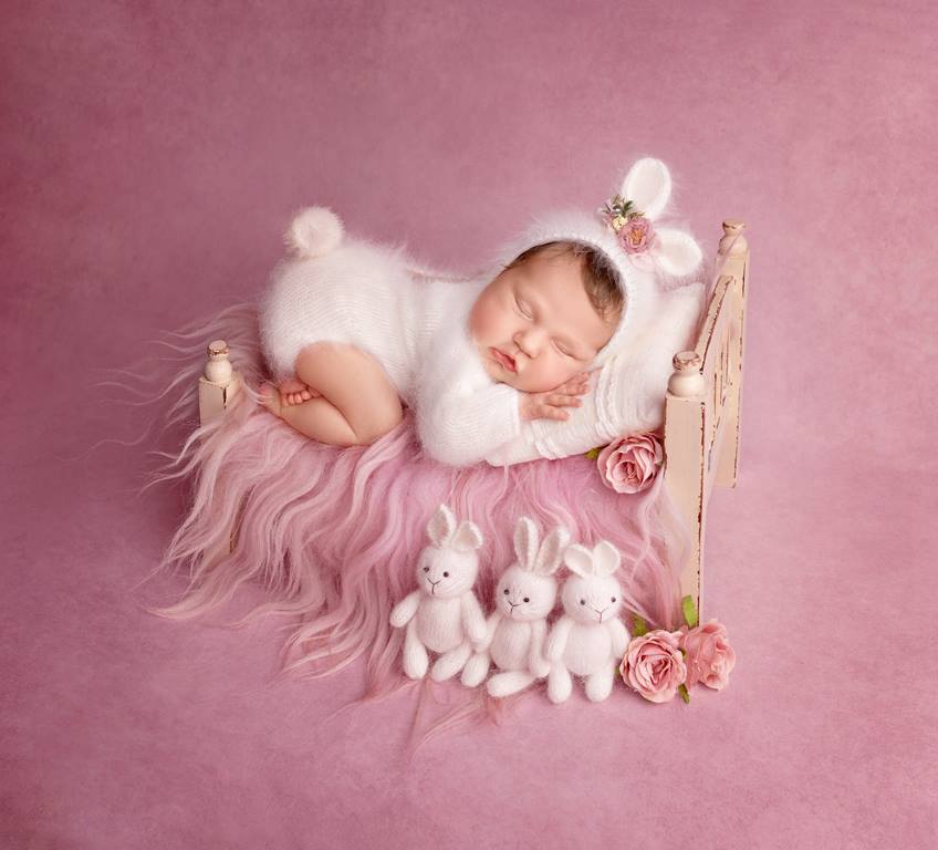 Українська співачка і зірка Playboy замилувала фото новонародженої донечки Євлалії