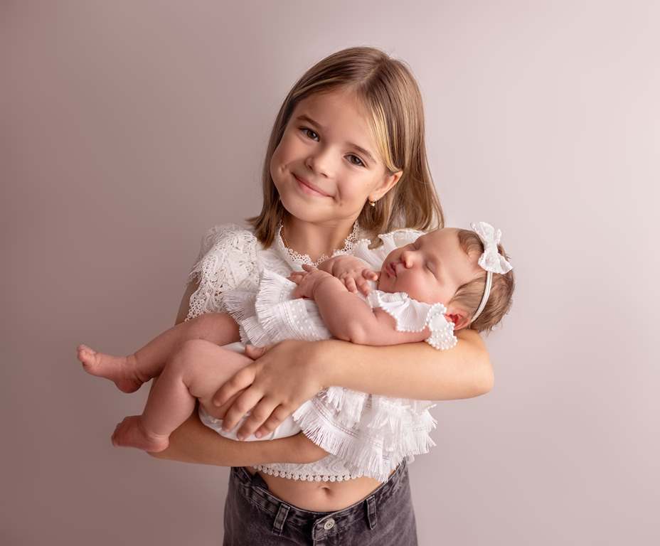 Українська співачка і зірка Playboy замилувала фото новонародженої донечки Євлалії