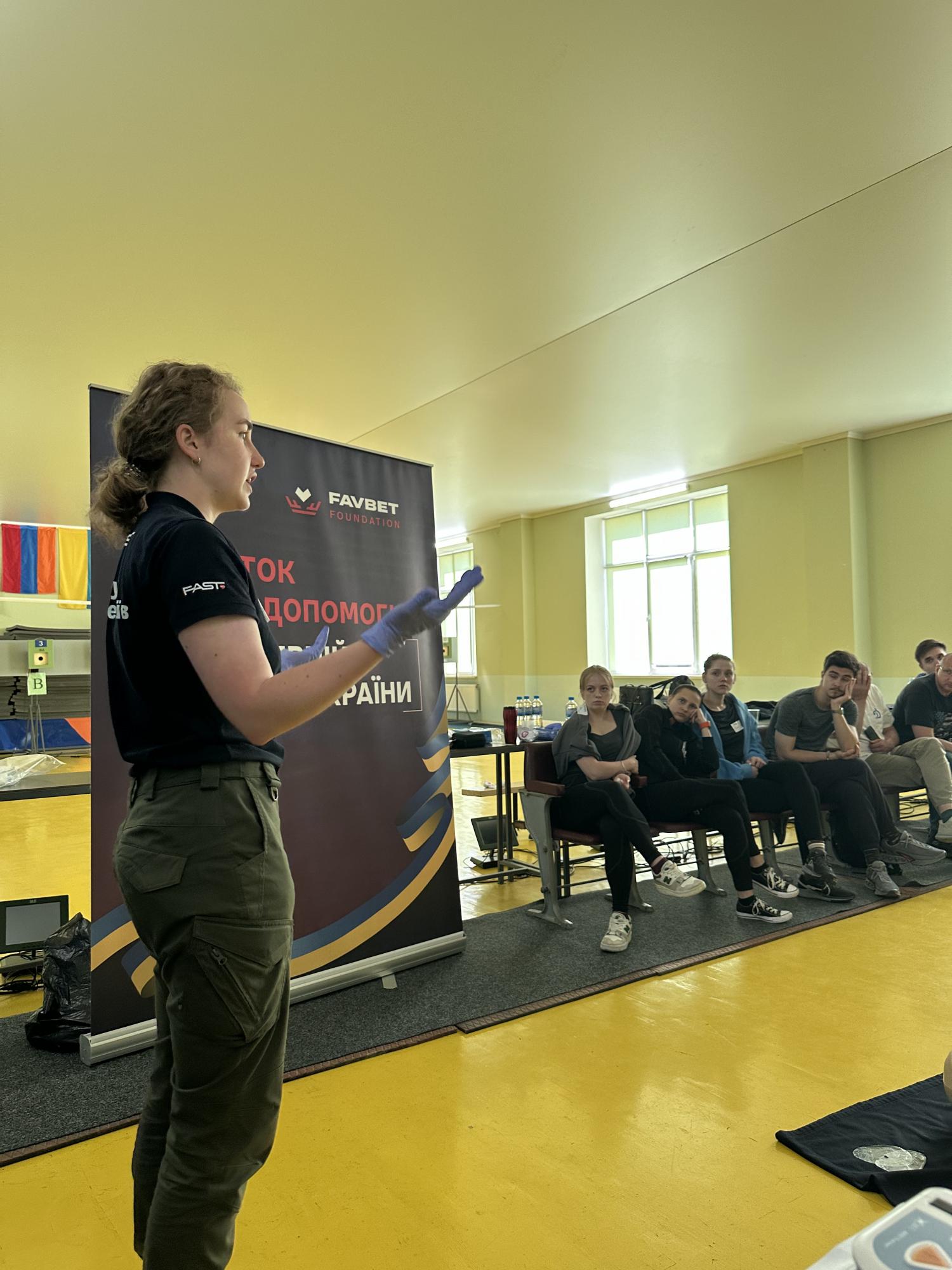 Favbet Foundation і FAST провели тренінг із домедичної допомоги для збірної з кульової стрільби