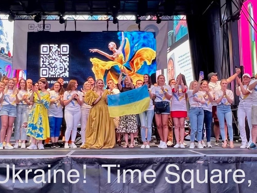 "Большая вера в нашу победу": Арина Домски - о "Молитве за Украину", дочери и родственниках из России