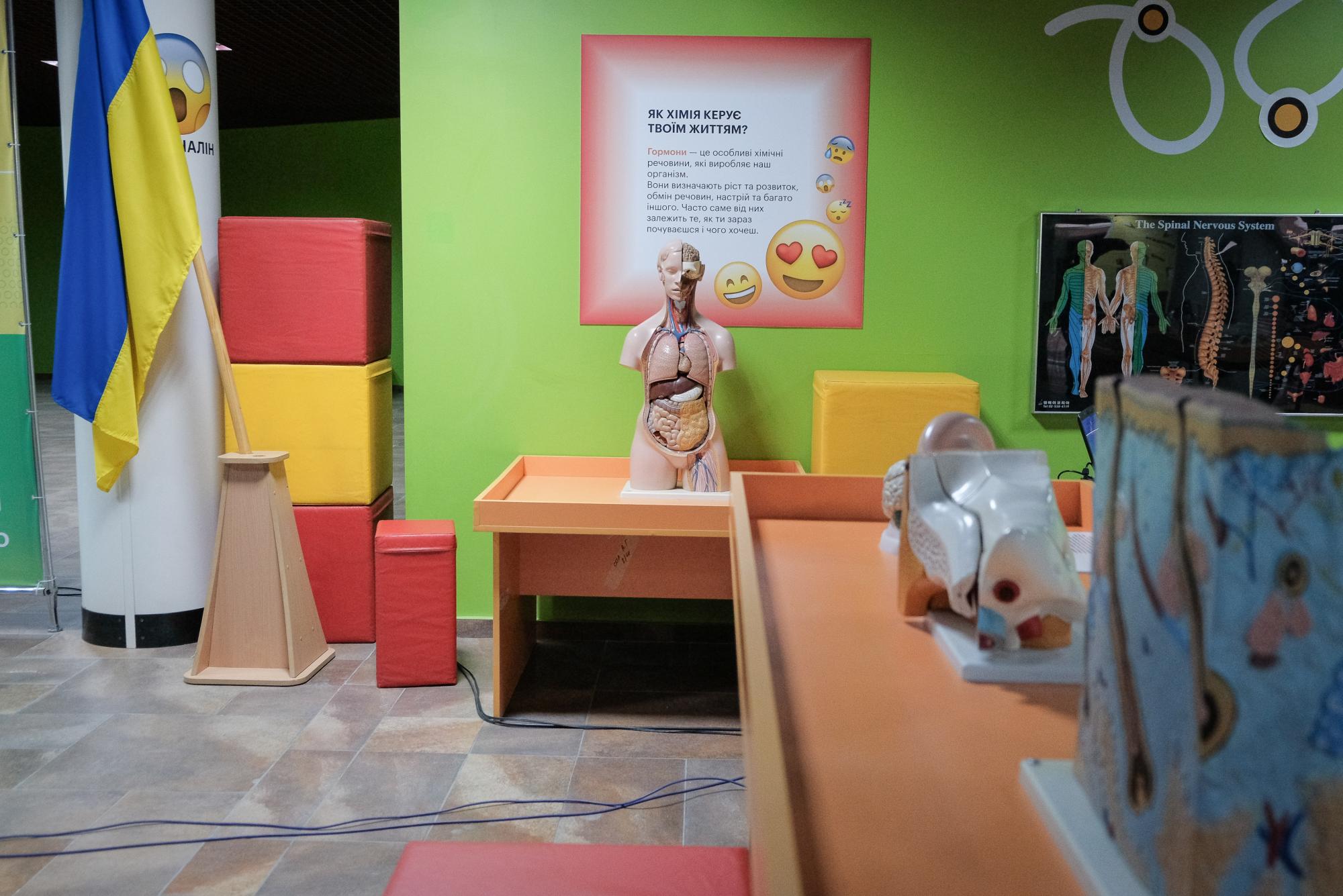 "Нельзя не касаться": как выглядит Музей науки в Черновцах (фото)