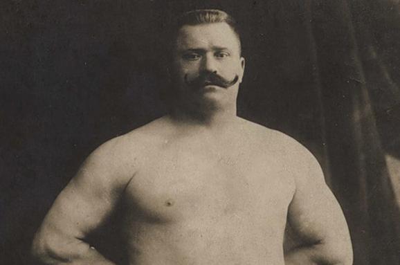 Украинцам показали новую монету, которая вводится в обращение уже в октябре