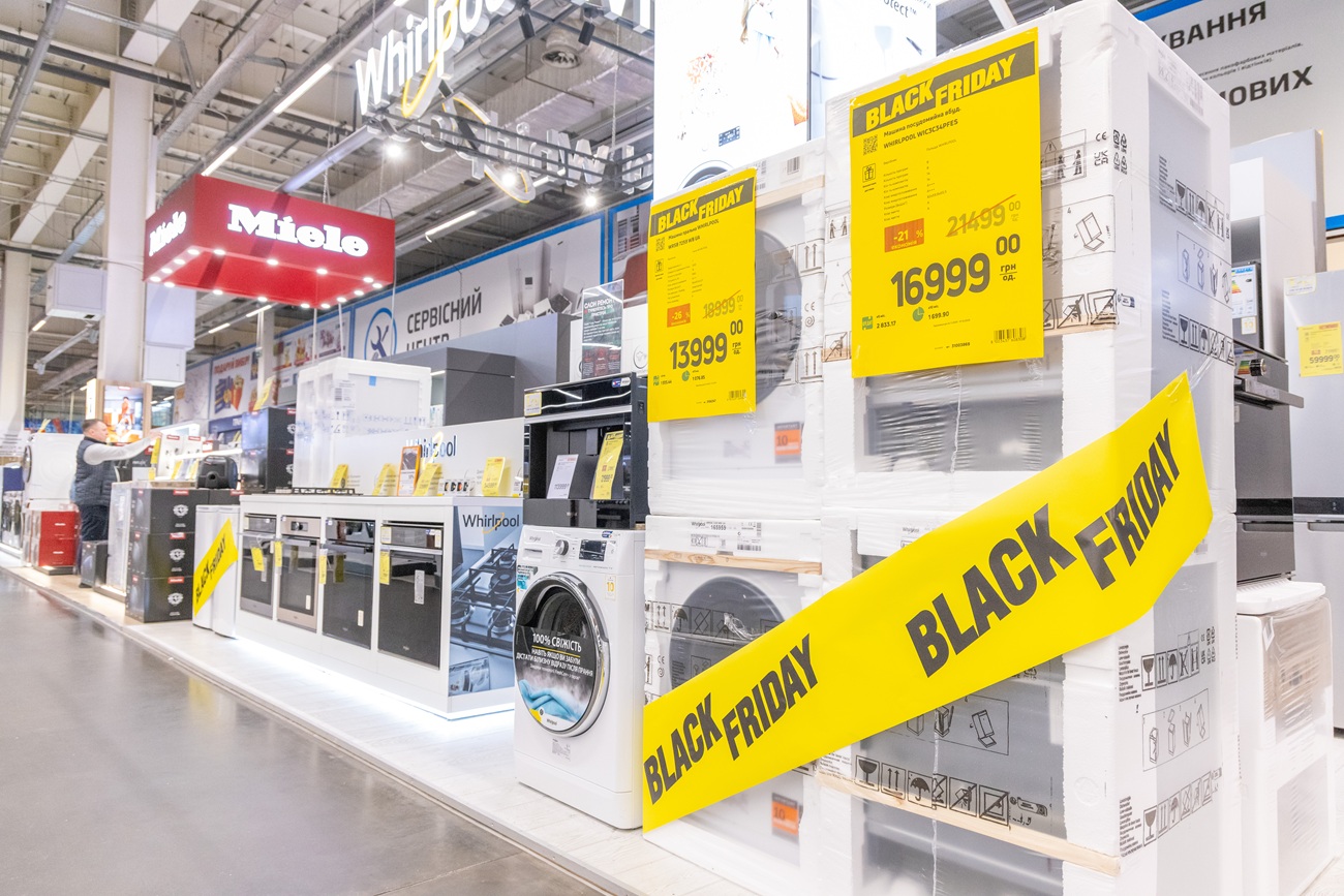 Black Friday в Эпицентре: скидки до -70% и пять миллионеров