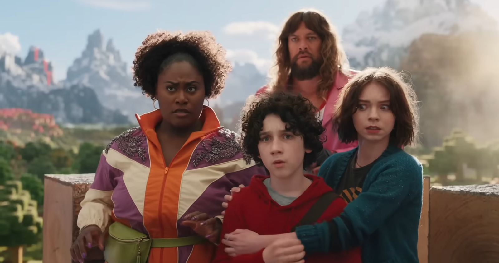 Как проходят показы "Minecraft": фильм бьет рекорды, а зрители - границы приличия (видео)