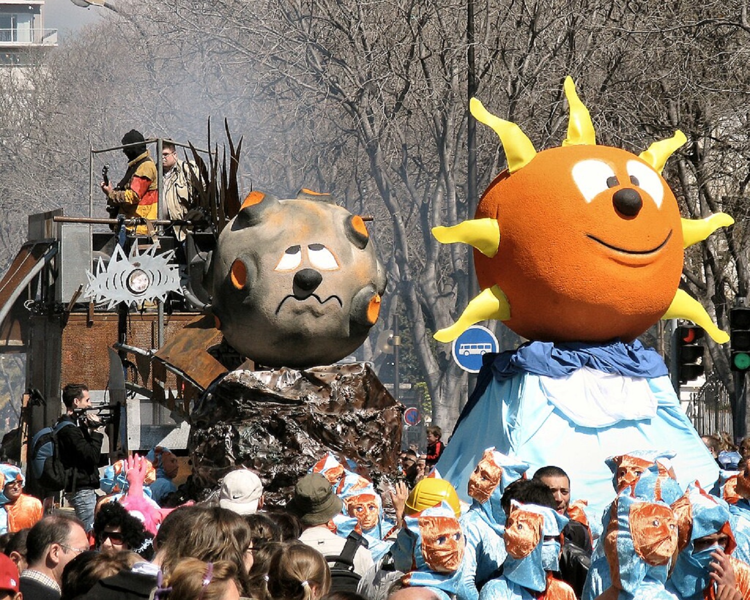 Сырная гонка и чемпионат по кривлянию. 10 абсолютно безумных соревнований и фестивалей мира