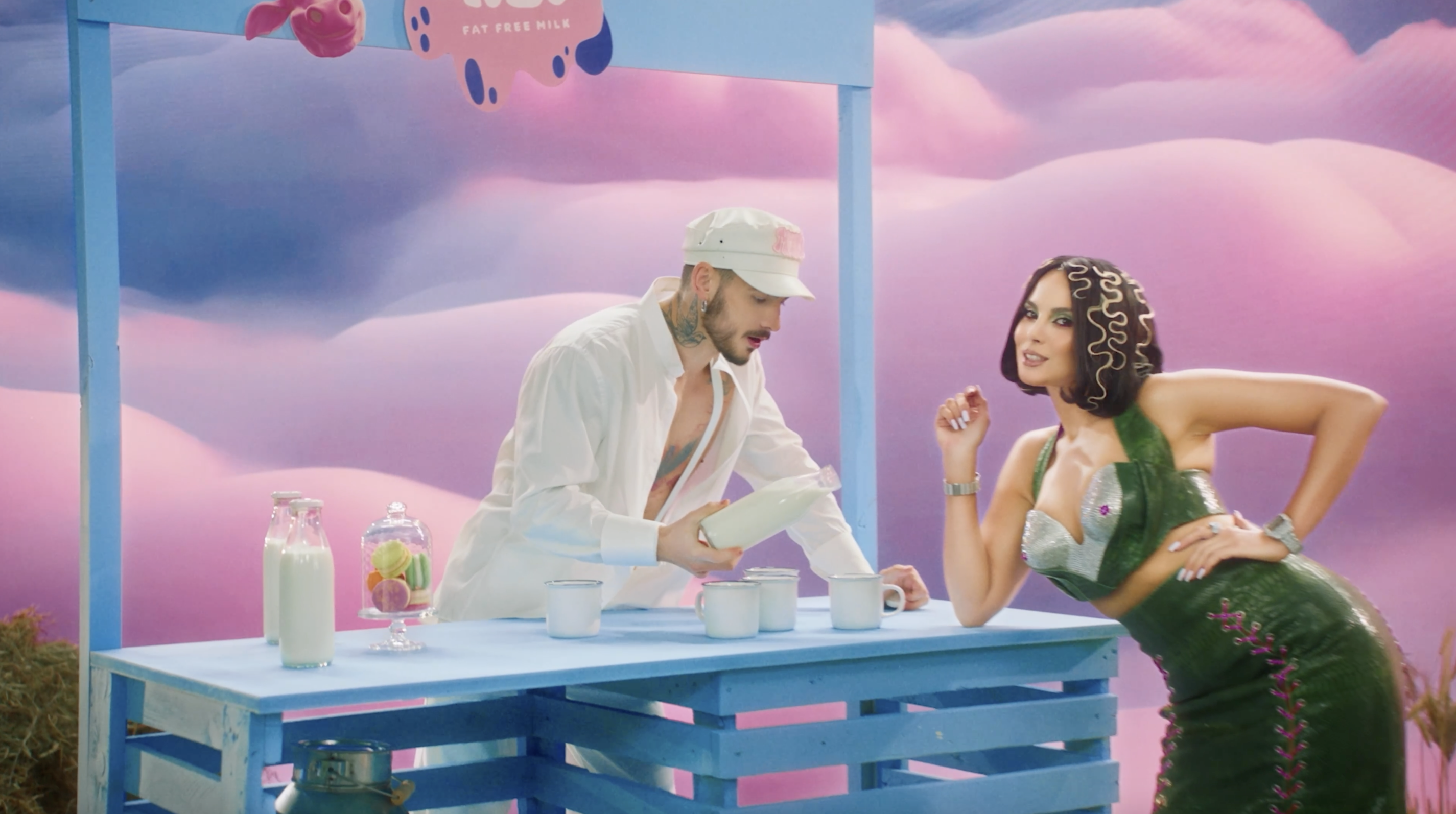 Настя Каменських підтвердила чутки про зв'язок із молодим співаком