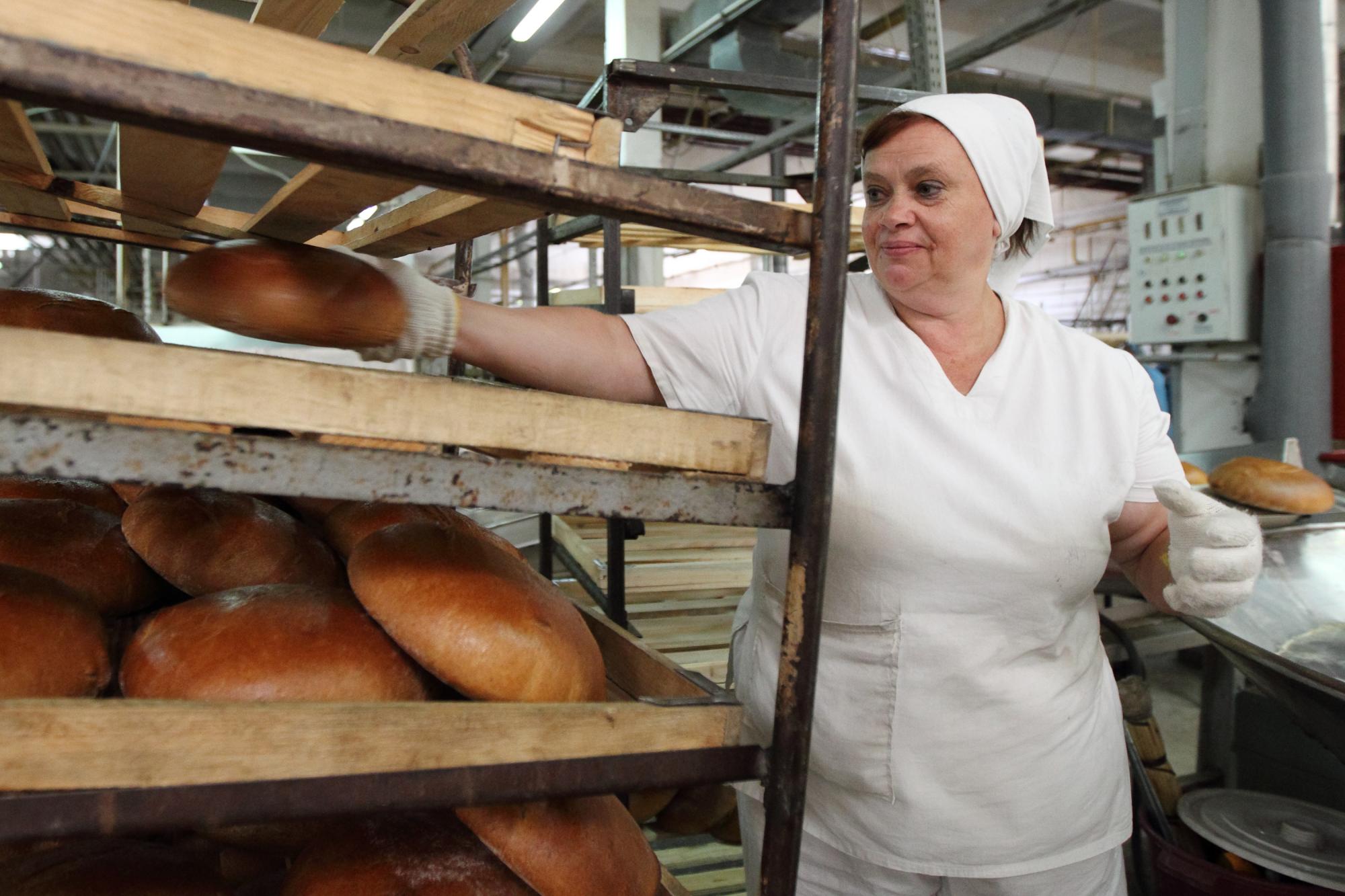 Хліб, м’ясо й яйця знову дорожчають? Що буде з цінами на продукти восени