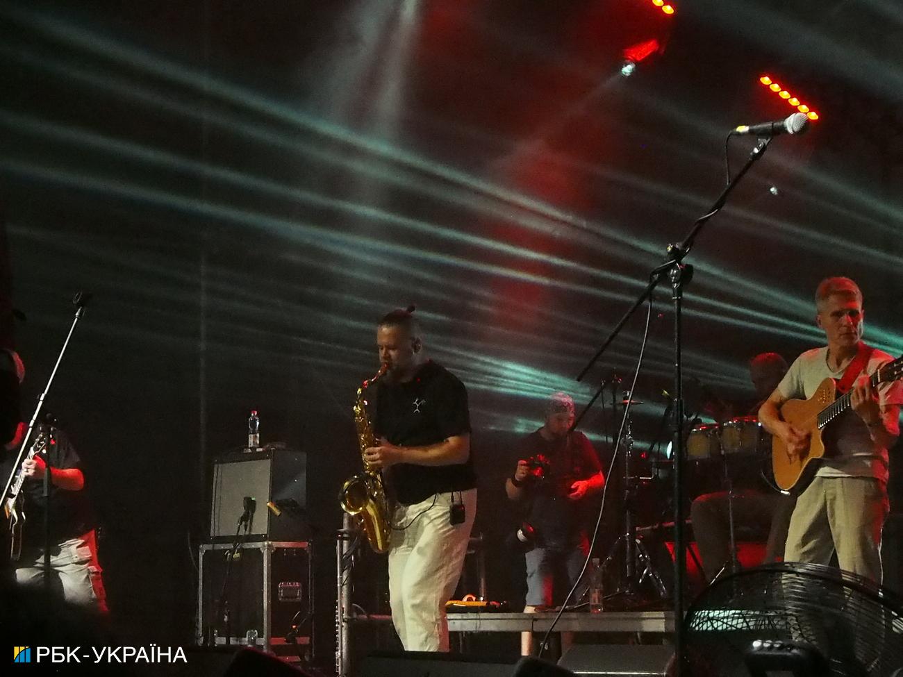 Тріумфальне повернення "Мертвого півня" на сцену. Легендарний гурт дав перший концерт після тривалої перерви