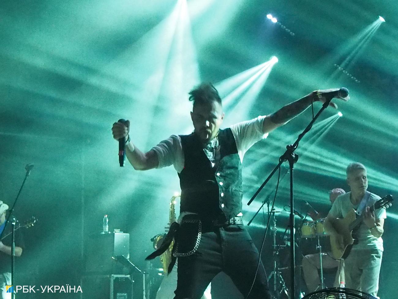 Тріумфальне повернення "Мертвого півня" на сцену. Легендарний гурт дав перший концерт після тривалої перерви