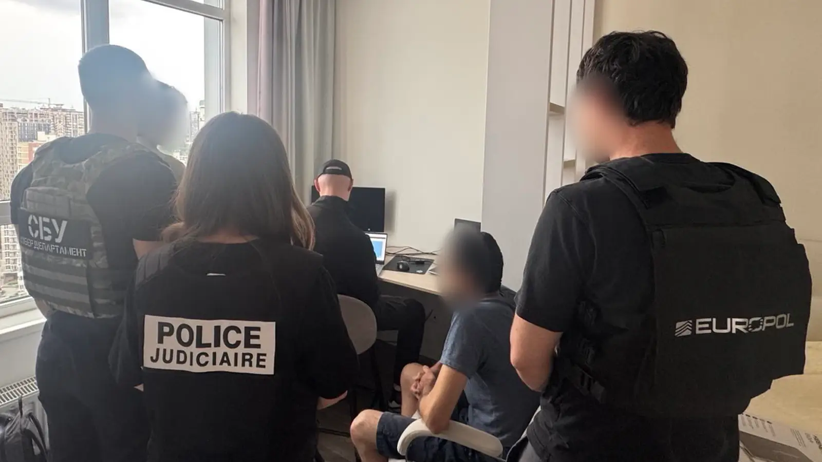 Україна та Франція затримали адміністратора російськомовного форуму для кіберзлочинців