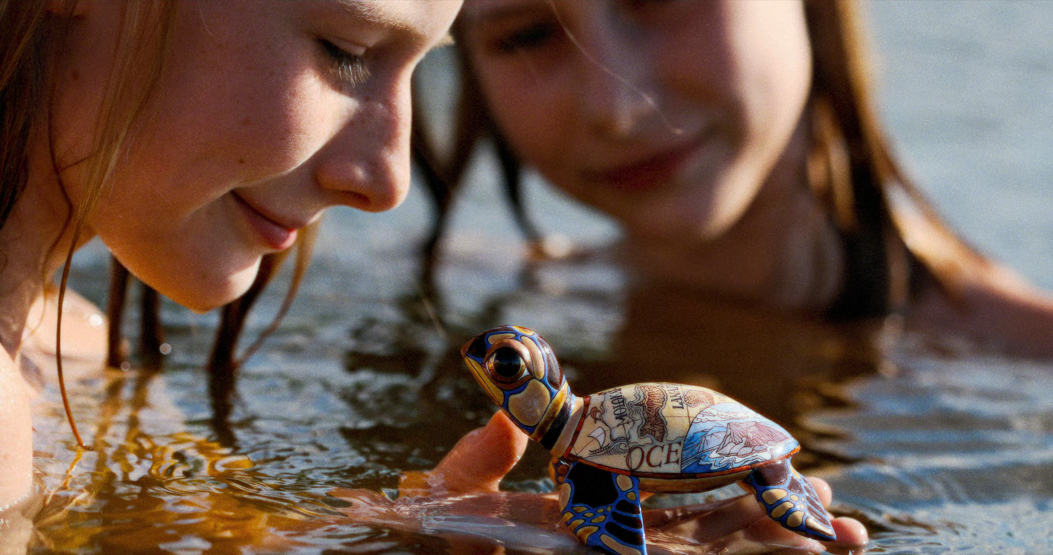 "Фарфоровая война": когда в Украине можно будет посмотреть фильм-номинант на "Оскар"