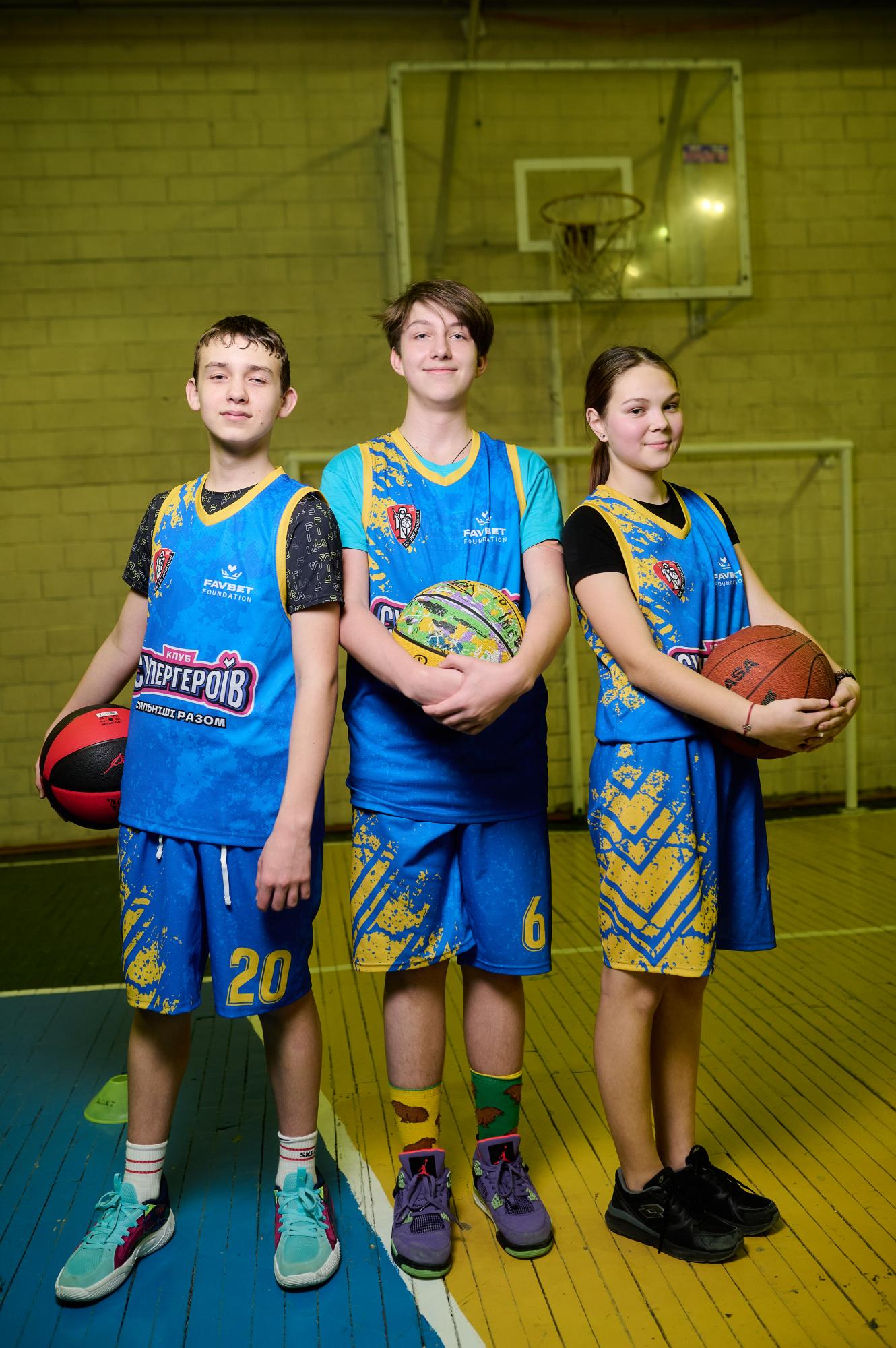 Favbet Foundation организовал бесплатные детские секции по футболу и баскетболу в Киеве