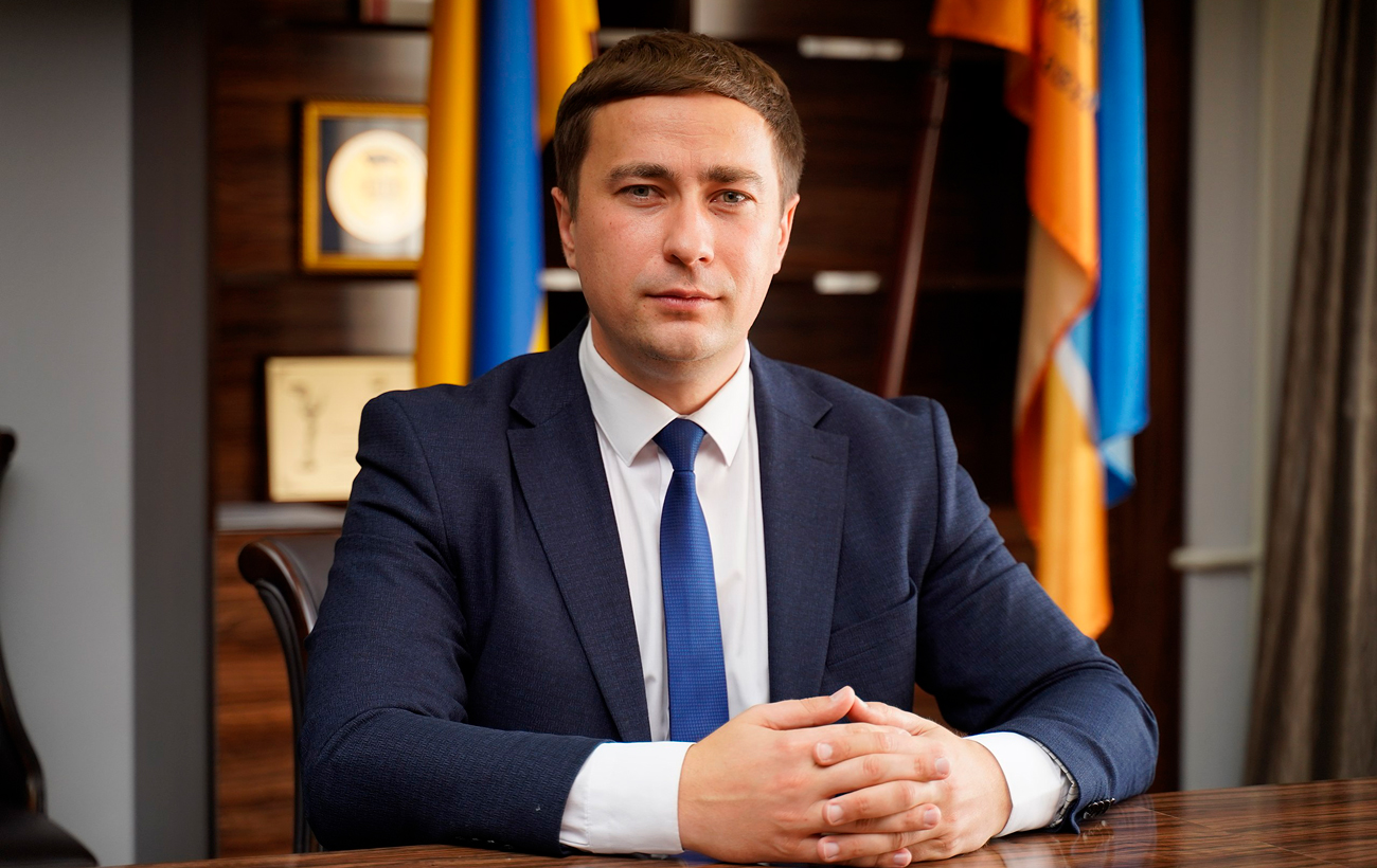 Ударний округ. Навіщо Кличко депутатський мандат у Чернігові та чи відповість "Слуга народу"