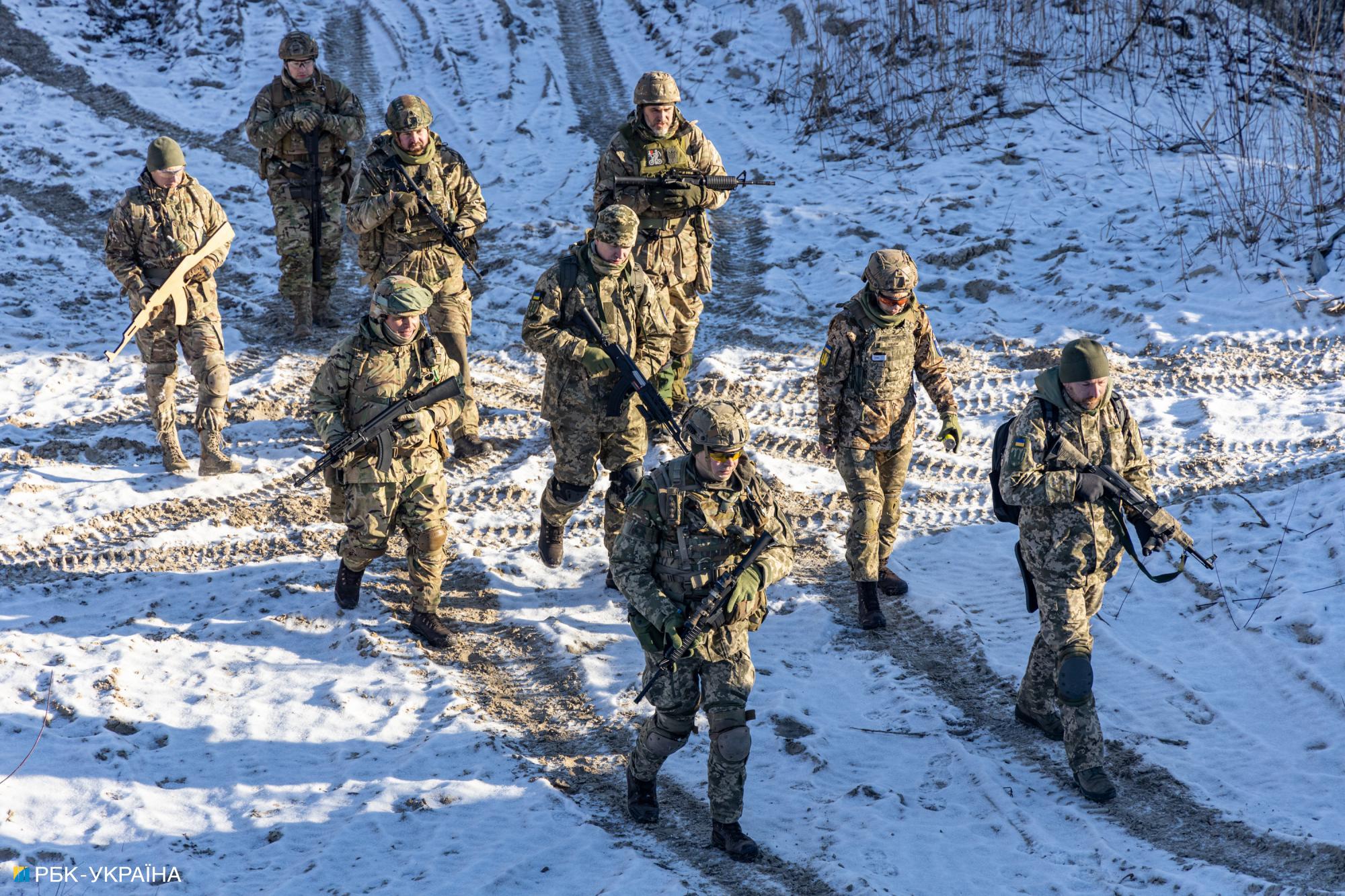 Гражданские в засаде. Как киевская терроборона готовится встречать врага