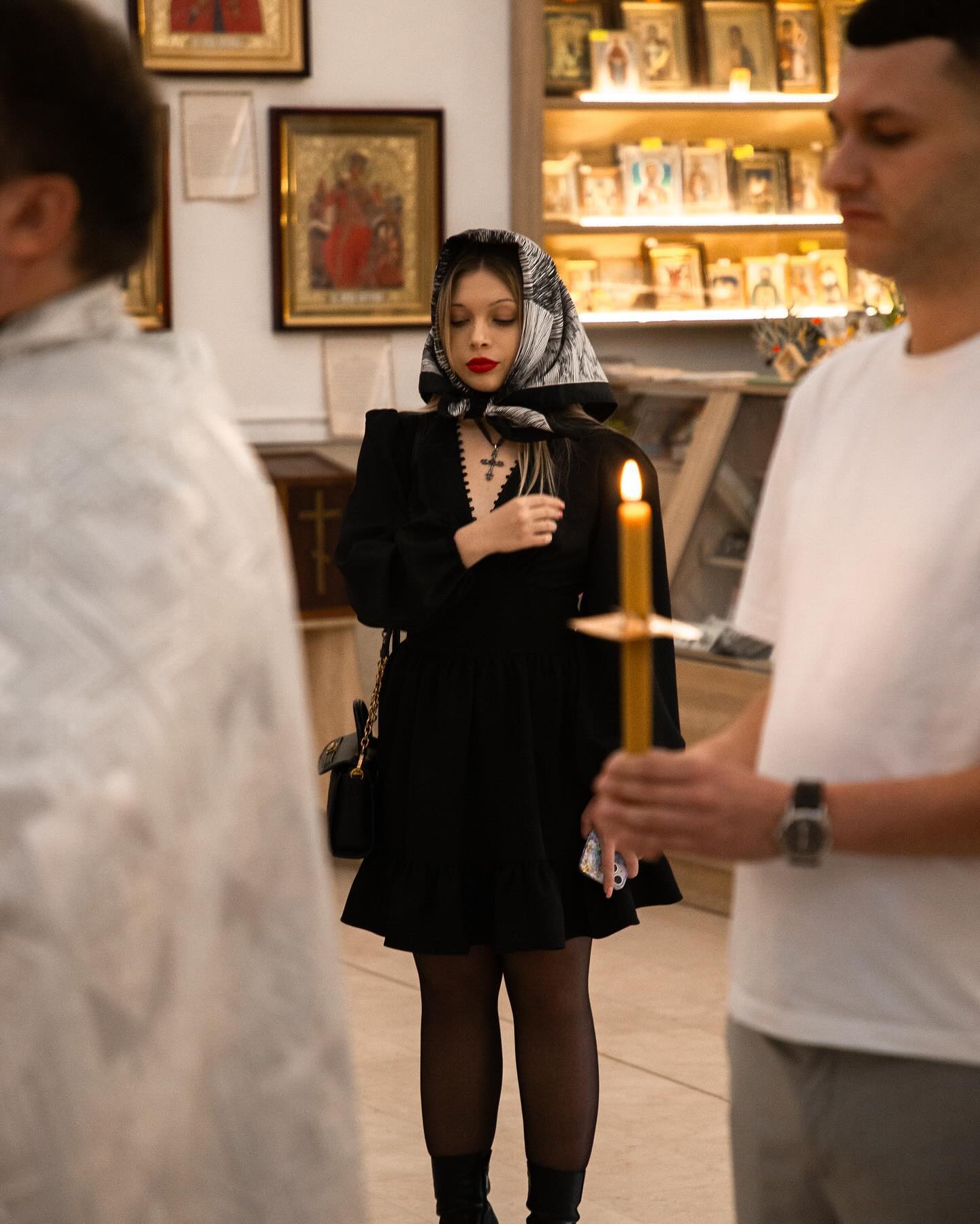 Зірка "Жіночого Кварталу" похрестила 7-місячного сина: зворушливі фото таїнства