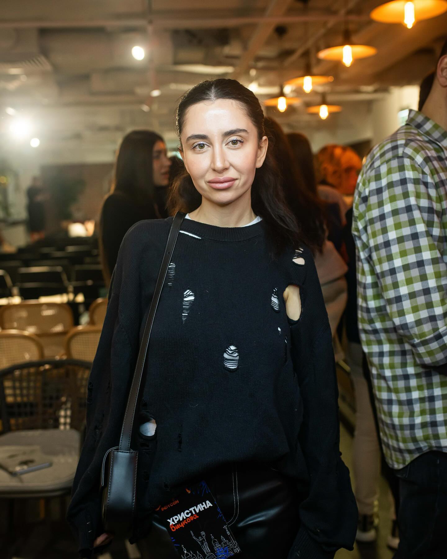 "Люди стали злі": відома блогерка порівняла Україну з Росією і підтримала зрадників