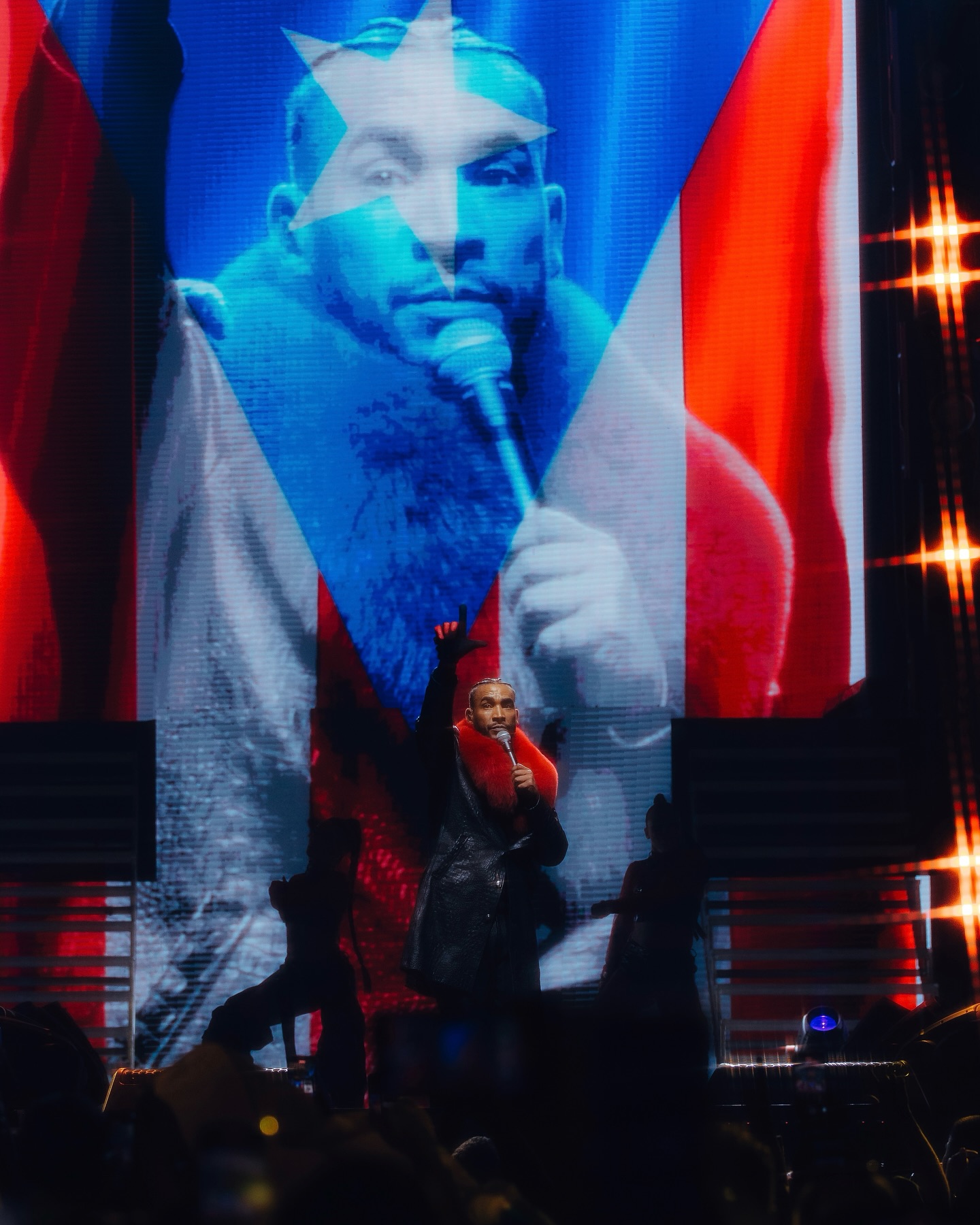 Вибори в США. Як зірки закликають голосувати за Гарріс і Трампа