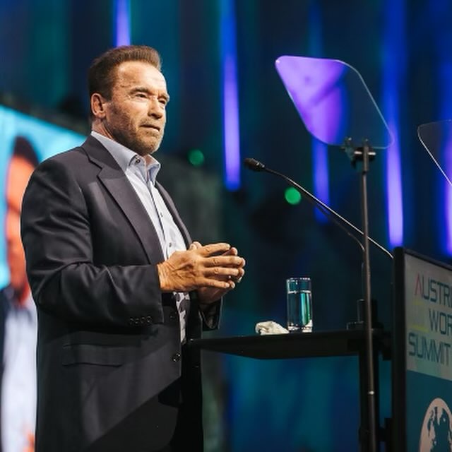 7 звезд, баллотировавшихся на важные должности, но все об этом забыли