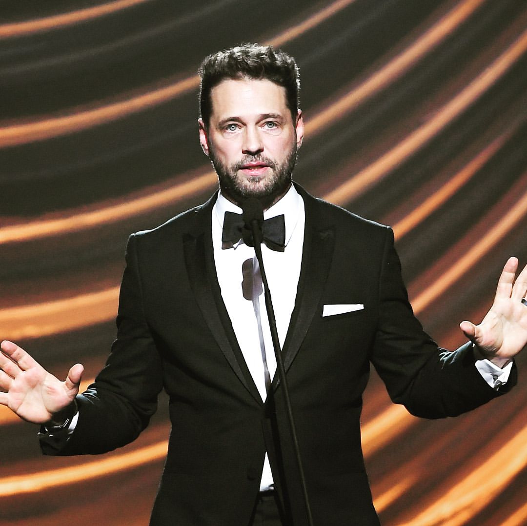 Брендон з "Беверлі-Гіллз 90210": який вигляд сьогодні має красунчик з культового серіалу