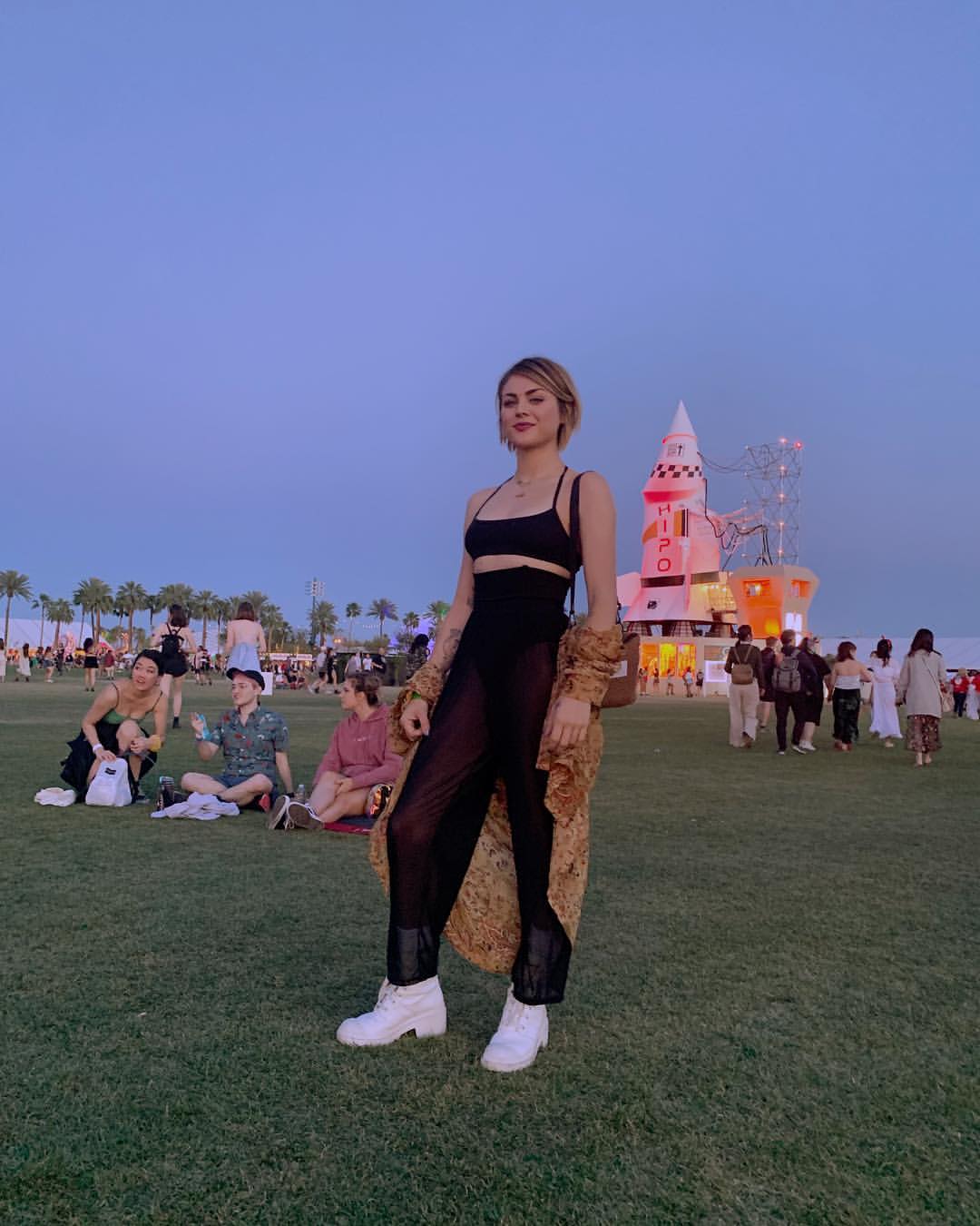 Донька Курта Кобейна вперше стала мамою: ніжне фото малюка