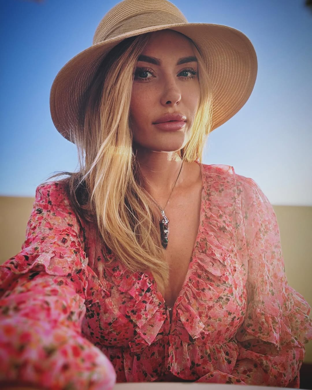 7 українських зірок, які змінили імʼя та прізвище у паспорті