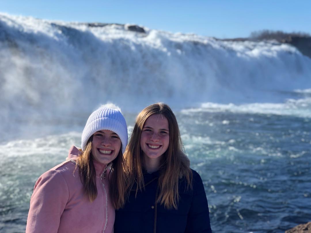 Дети Росса и Рэйчел в "Друзьях": как они выглядят сегодня (фото)