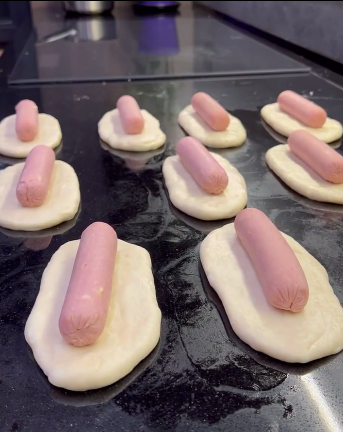 Известный повар показал, как готовить легендарную киевскую перепичку дома (фото и видео)