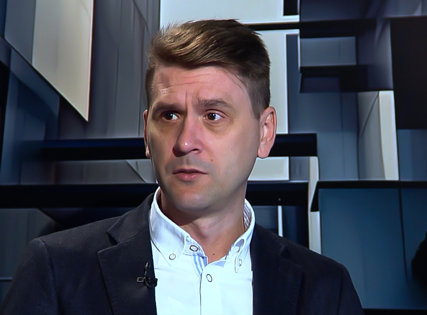 "Ша! Я тут експерт". Що відомо про скандал у прямому ефірі і як на нього реагують українці